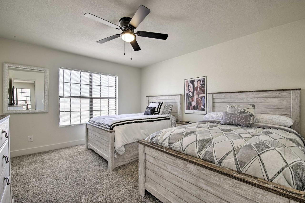 Glendale Family Home Close To Golf And Westgate Exterior foto